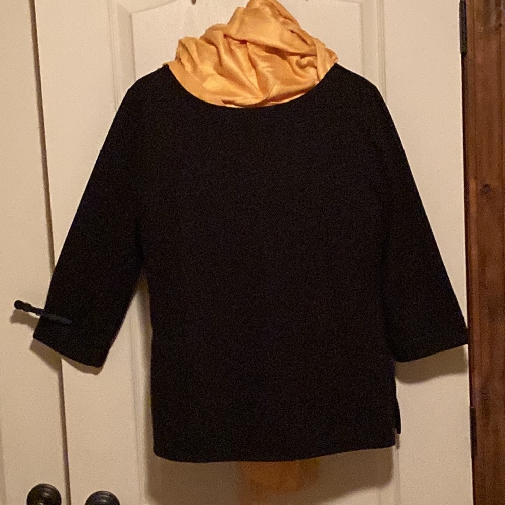 Talbots twist back tunic with surprise twist detail on back. NWOT